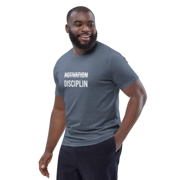 Disciplin kills Motivation - Unisex-Bio-Baumwoll-T-Shirt – Bild 75
